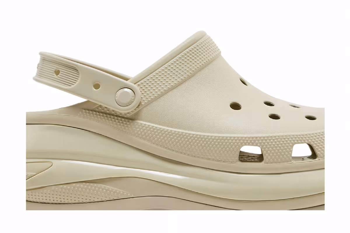 Crocs Mega Crush Clog Bone, view 3