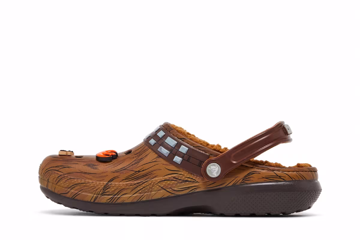 Star Wars x Crocs Classic Lined Clog Chewbacca, view 4