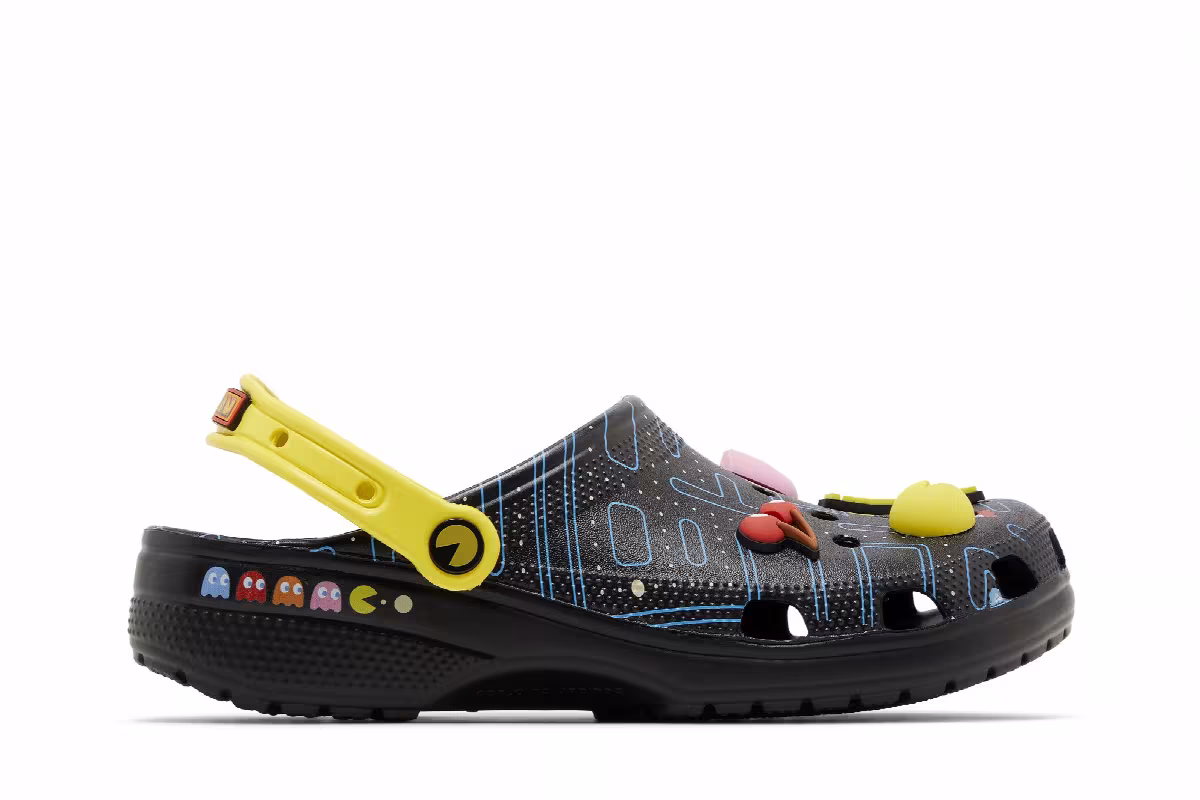Pac-Man x Crocs Classic Clog Maze, view 2