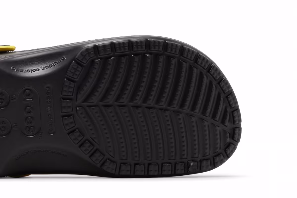 Pac-Man x Crocs Classic Clog Maze, view 6
