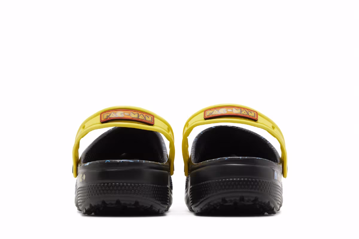 Pac-Man x Crocs Classic Clog Maze, view 7