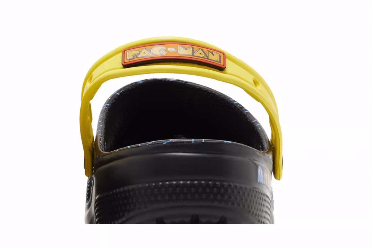 Pac-Man x Crocs Classic Clog Maze, view 8