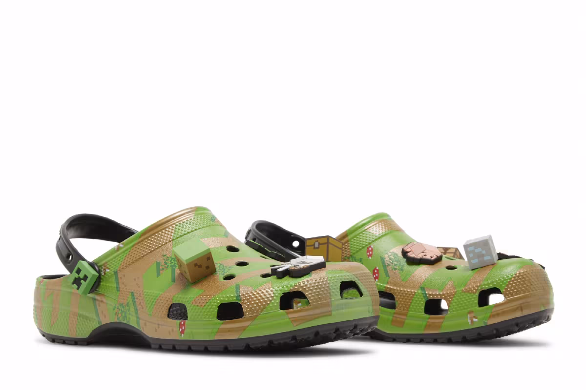 Minecraft x Crocs Classic Clog Grass Block, view 9