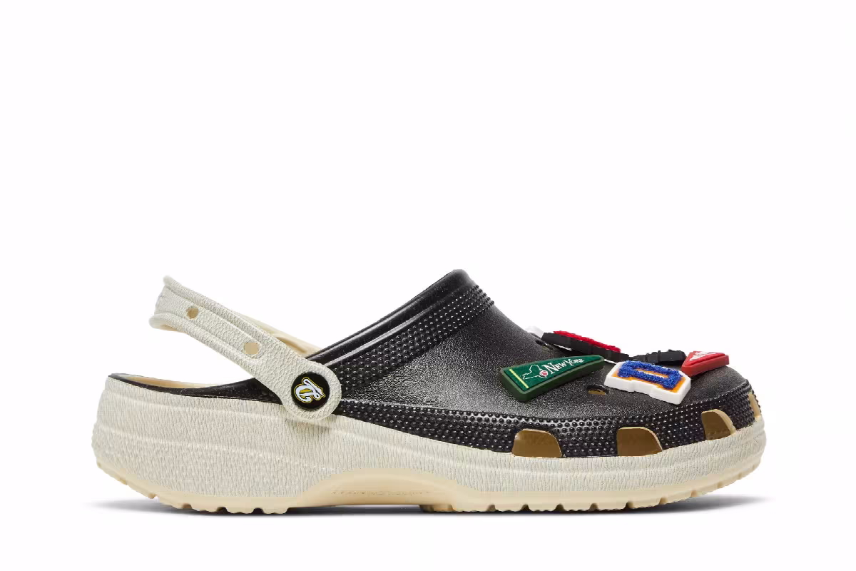 Dreamville x Crocs Classic Clog Black, view 2