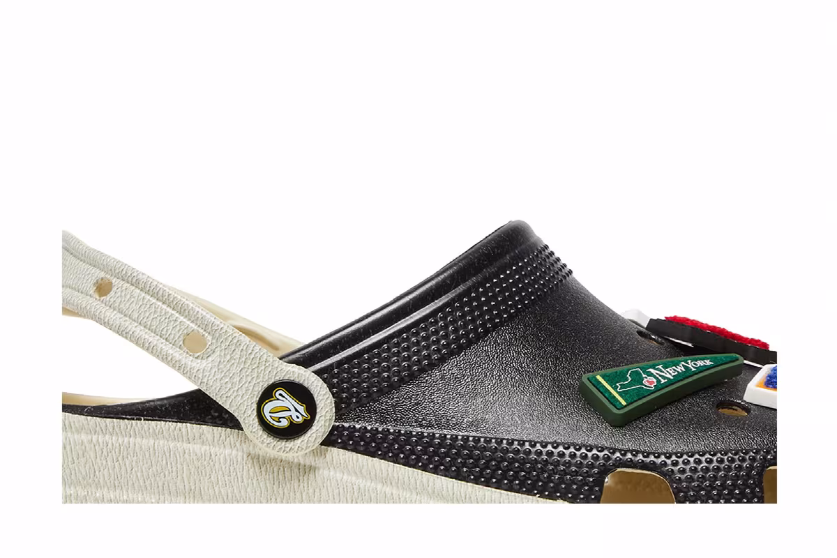 Dreamville x Crocs Classic Clog Black, view 3