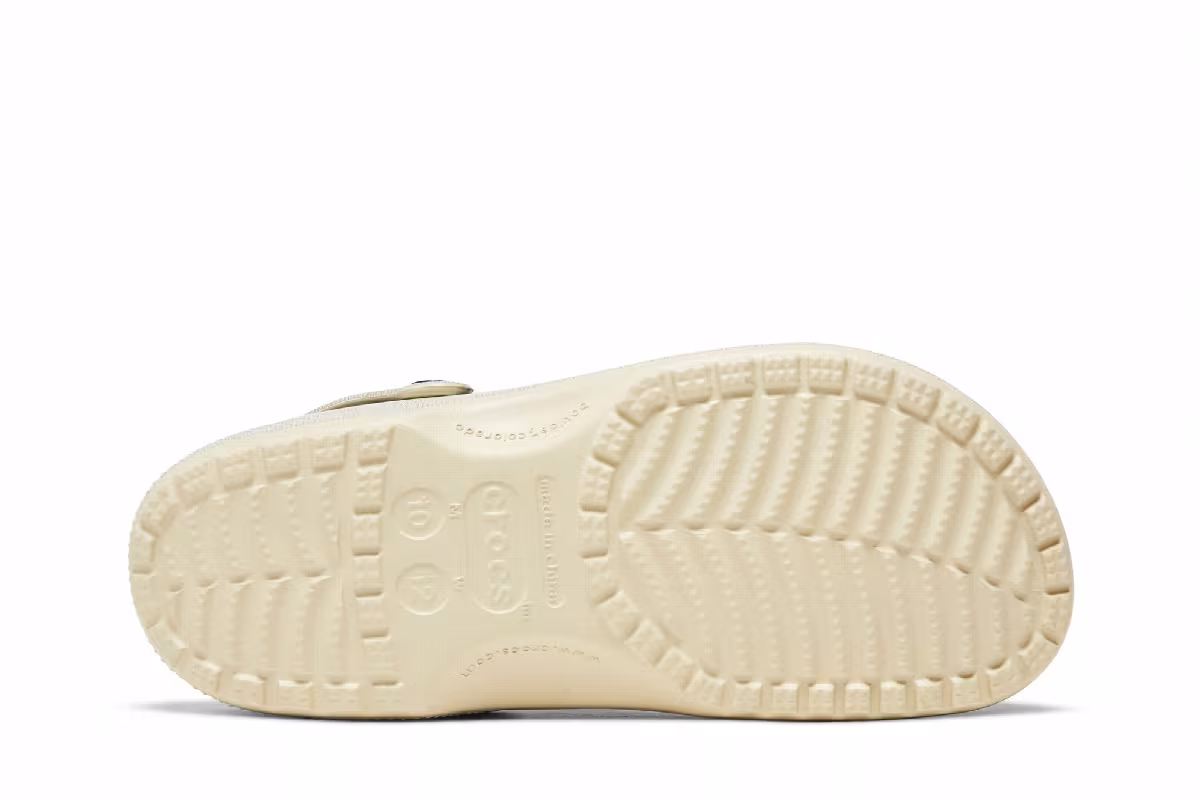 Dreamville x Crocs Classic Clog Black, view 5