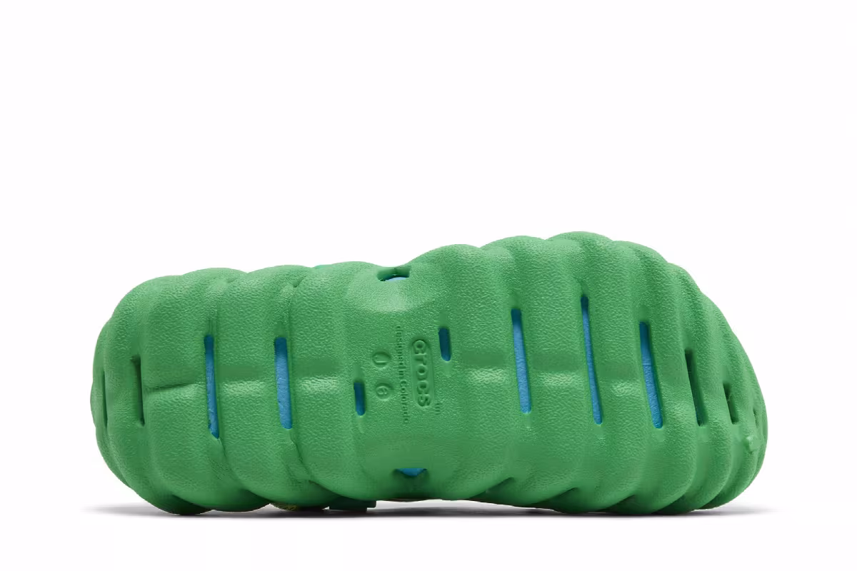 The Jetsons x Extra Butter x Crocs Echo Clog Kids Orbit City, view 5