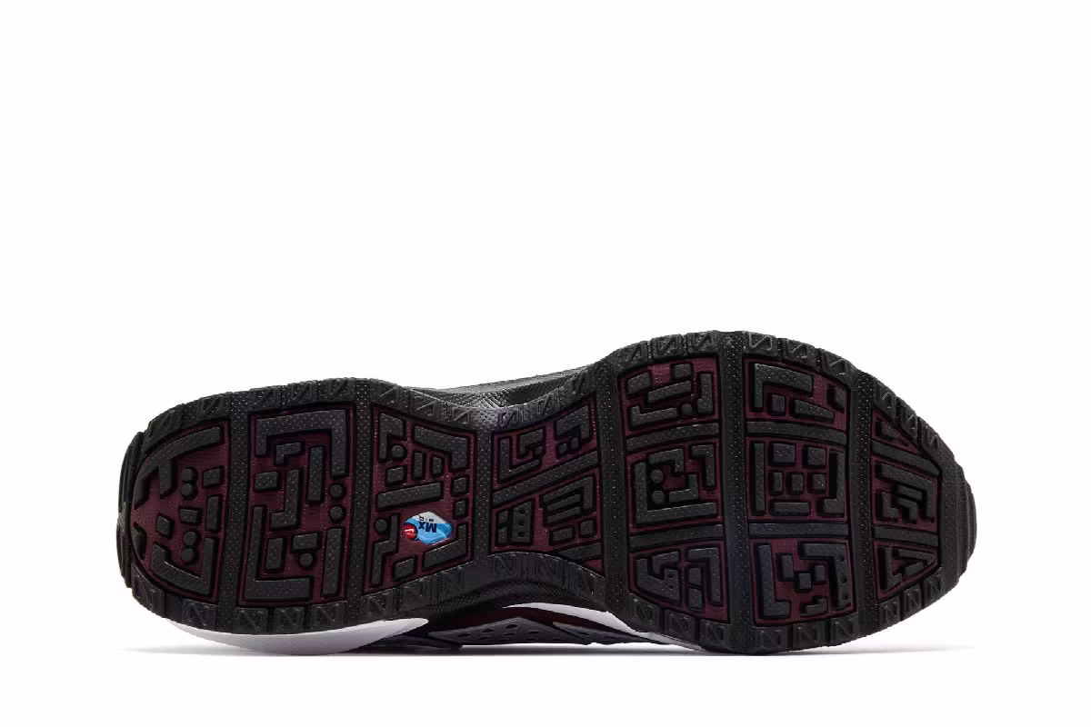 Nike Women's Air Sunder Max Burgundy Crush, view 5