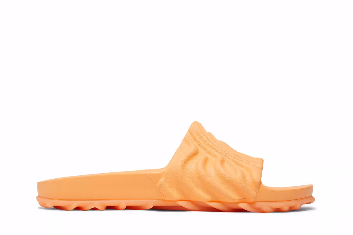 Salehe Bembury x Crocs Pollex Slide Citrus Milk, view 2