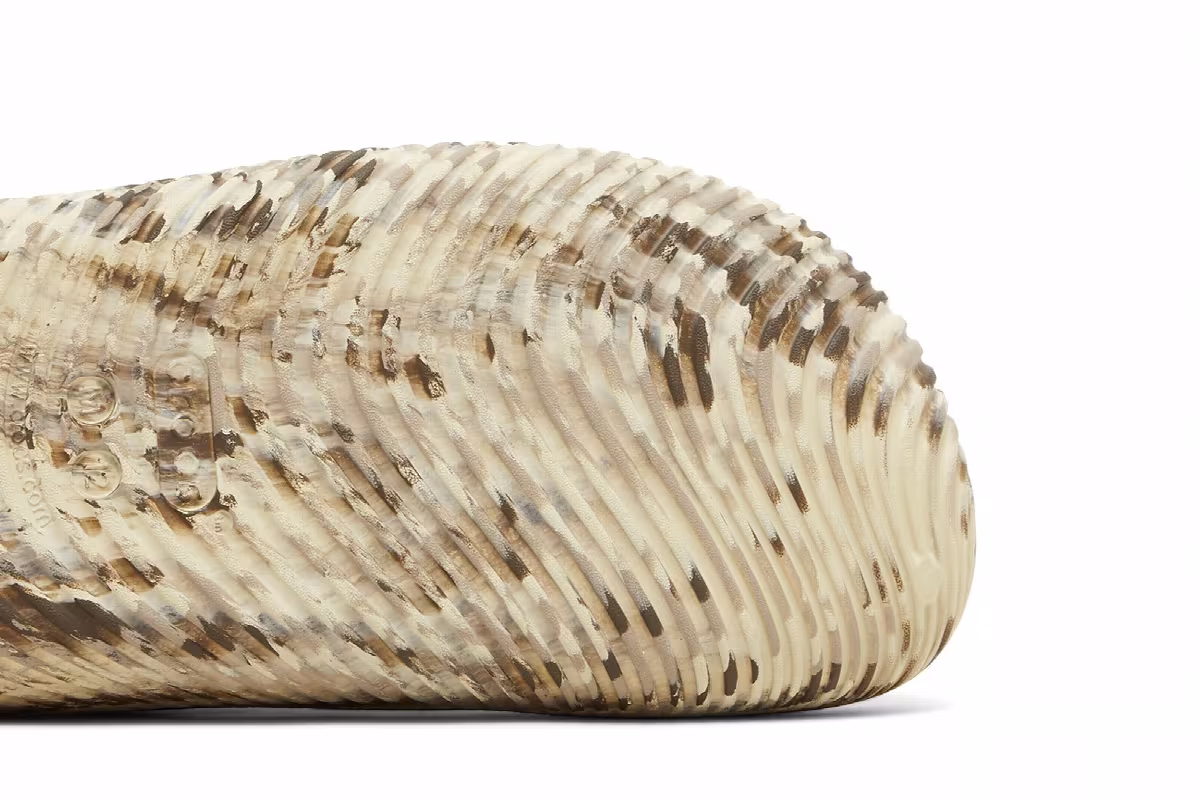 Palace x Crocs Mellow Slide Bone, view 6