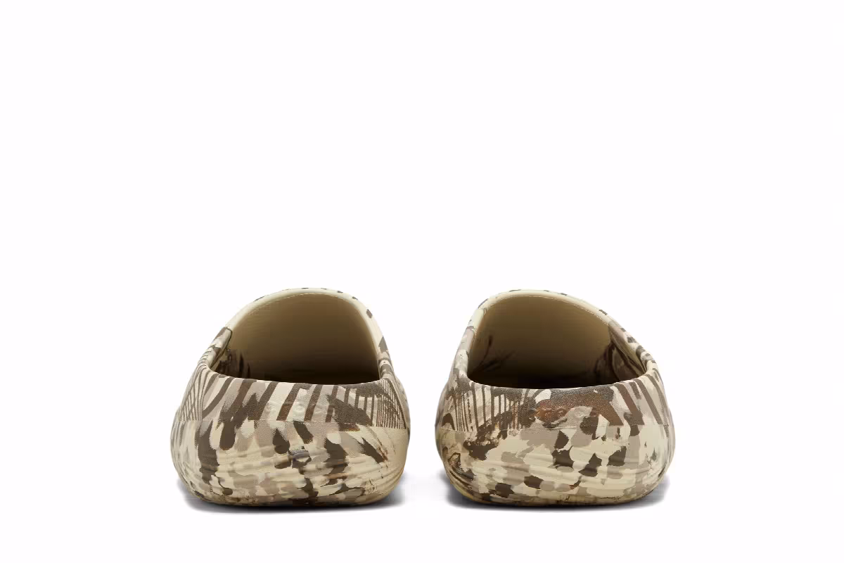 Palace x Crocs Mellow Slide Bone, view 7