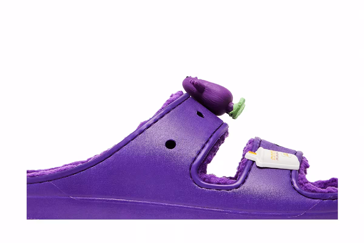McDonald's x Crocs Classic Cozzzy Sandal Grimace, view 3