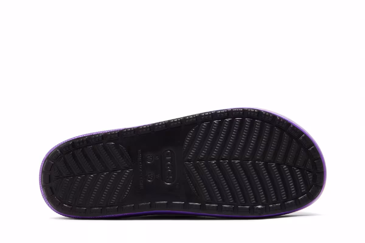 McDonald's x Crocs Classic Cozzzy Sandal Grimace, view 5