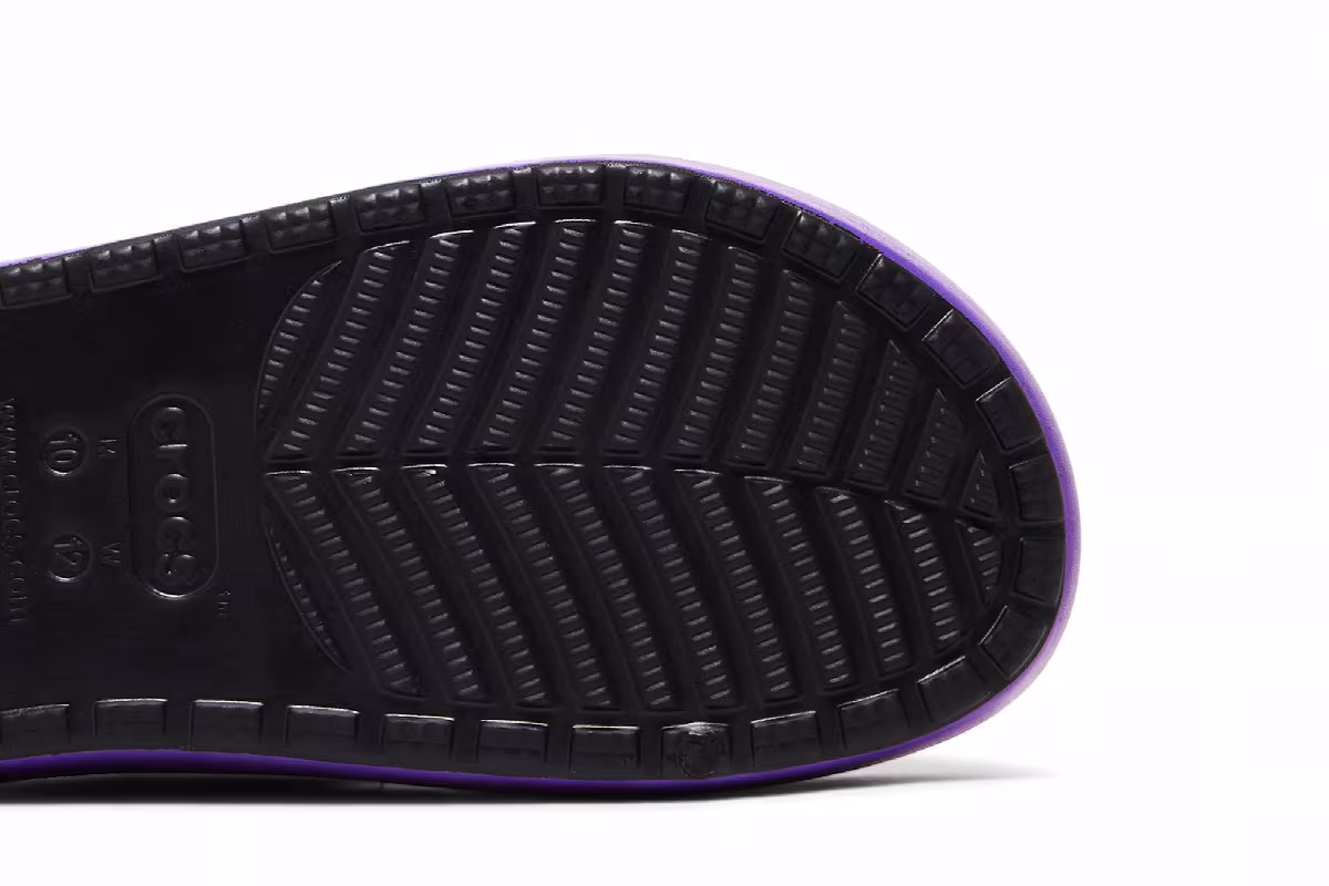 McDonald's x Crocs Classic Cozzzy Sandal Grimace, view 6