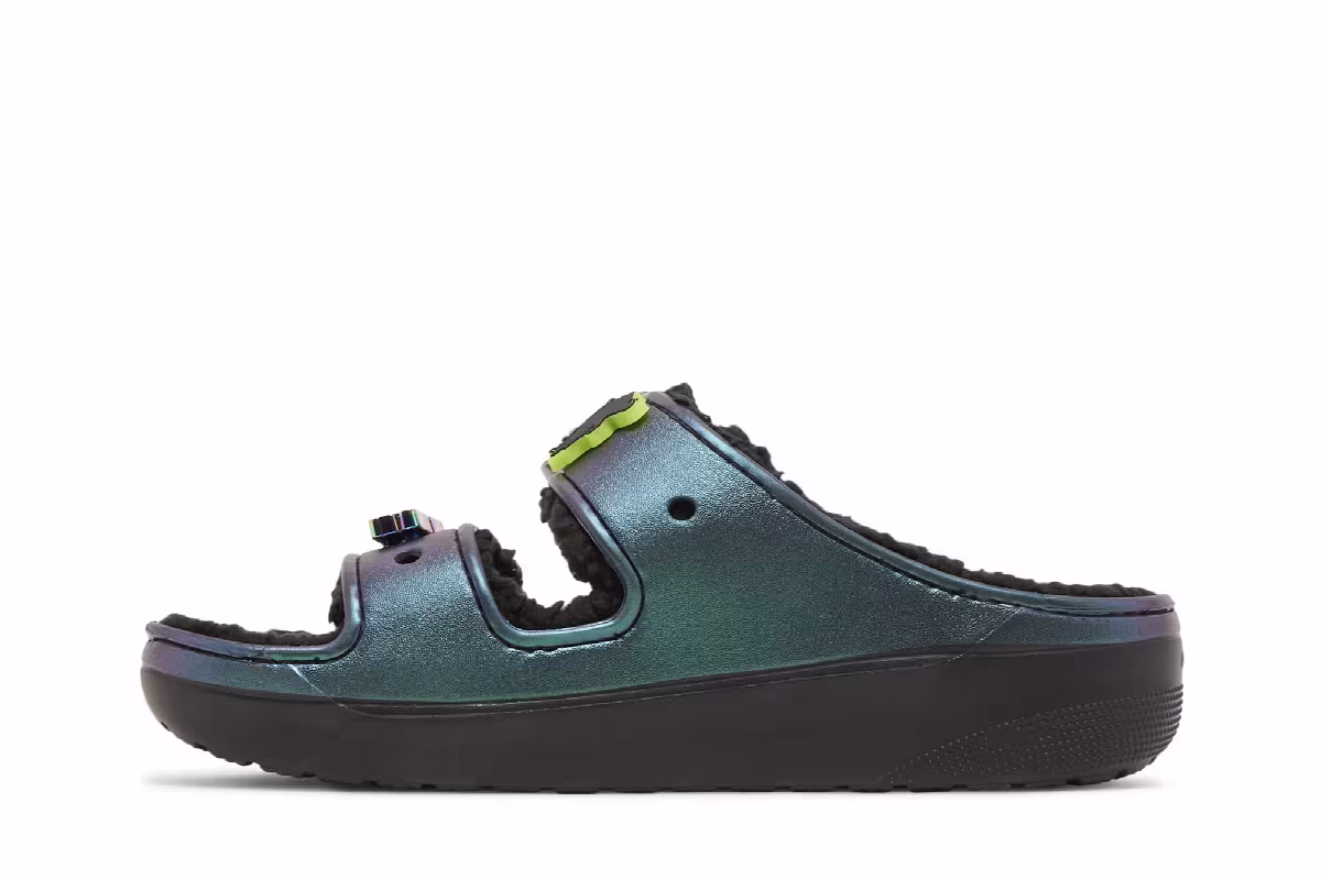 Harry Potter x Crocs Classic Cozzzy Sandal The Dark Arts, view 4