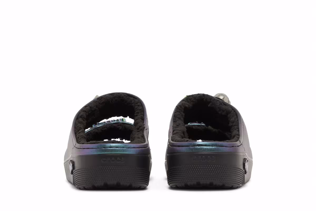 Harry Potter x Crocs Classic Cozzzy Sandal The Dark Arts, view 7