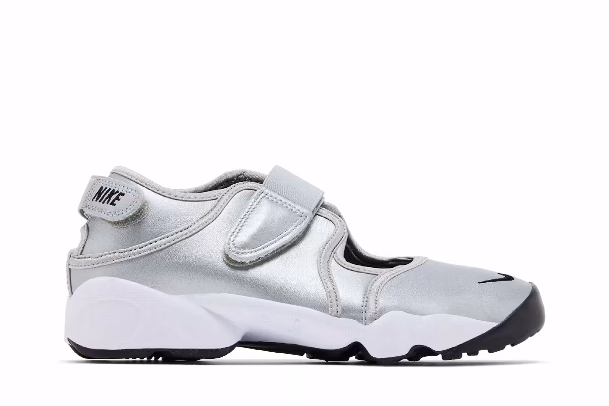 Nike Women's Air Rift Premium Metallic Silver Sail, view 2
