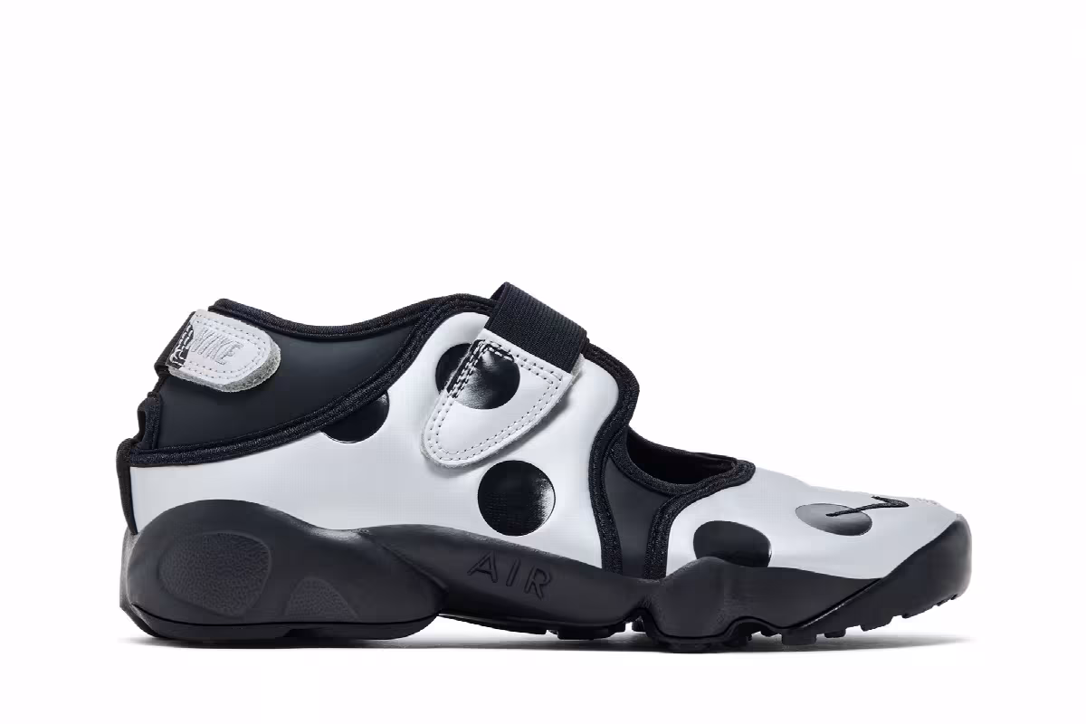 Nike Women's Air Rift Polka Dots Black Metallic Silver, view 2