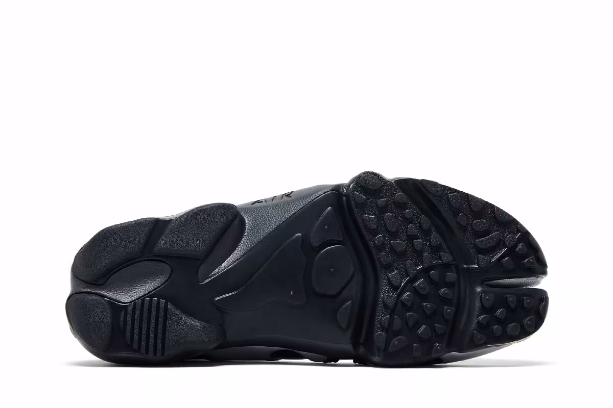 Nike Women's Air Rift Polka Dots Black Metallic Silver, view 5
