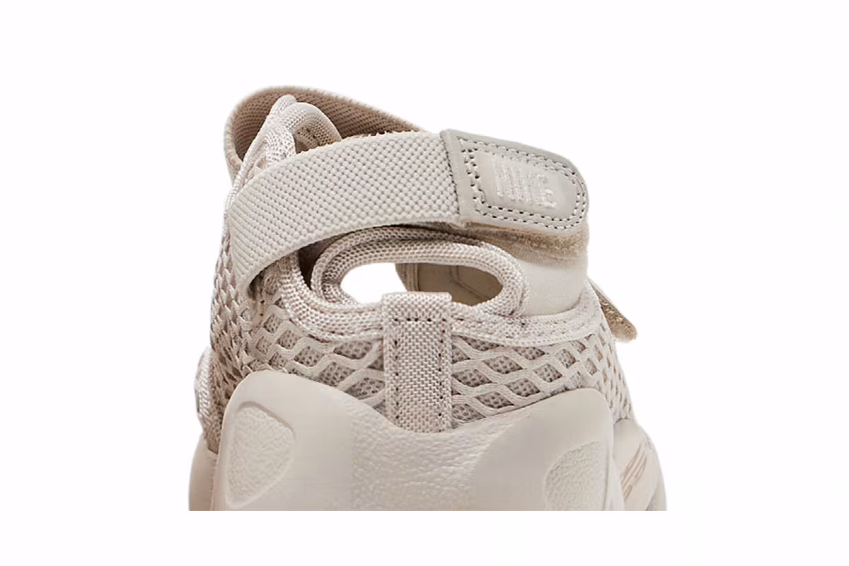 Nike Women's Air Rift Light Orewood Brown, view 8