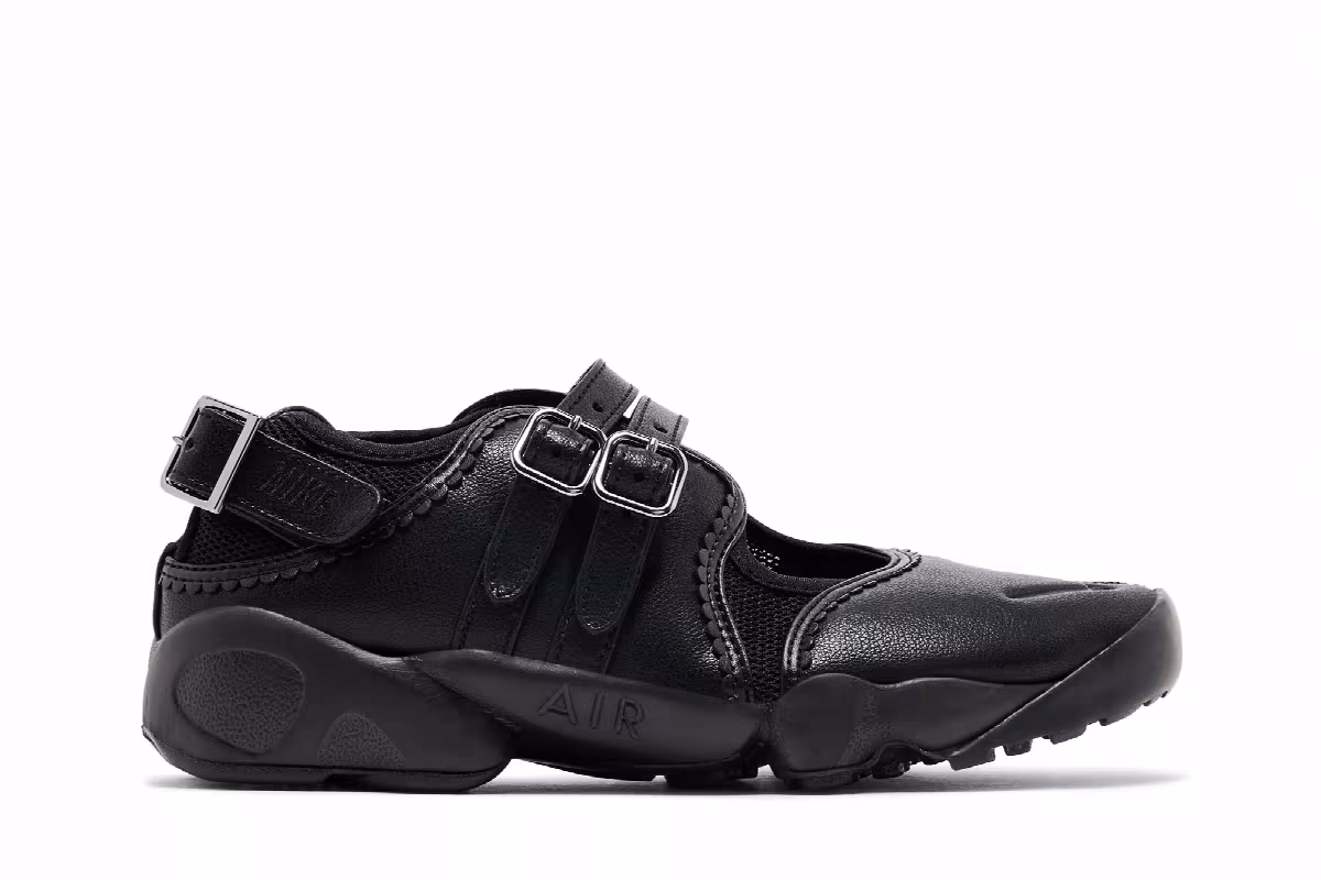 Nike Women's Air Rift Buckle Strap, view 2