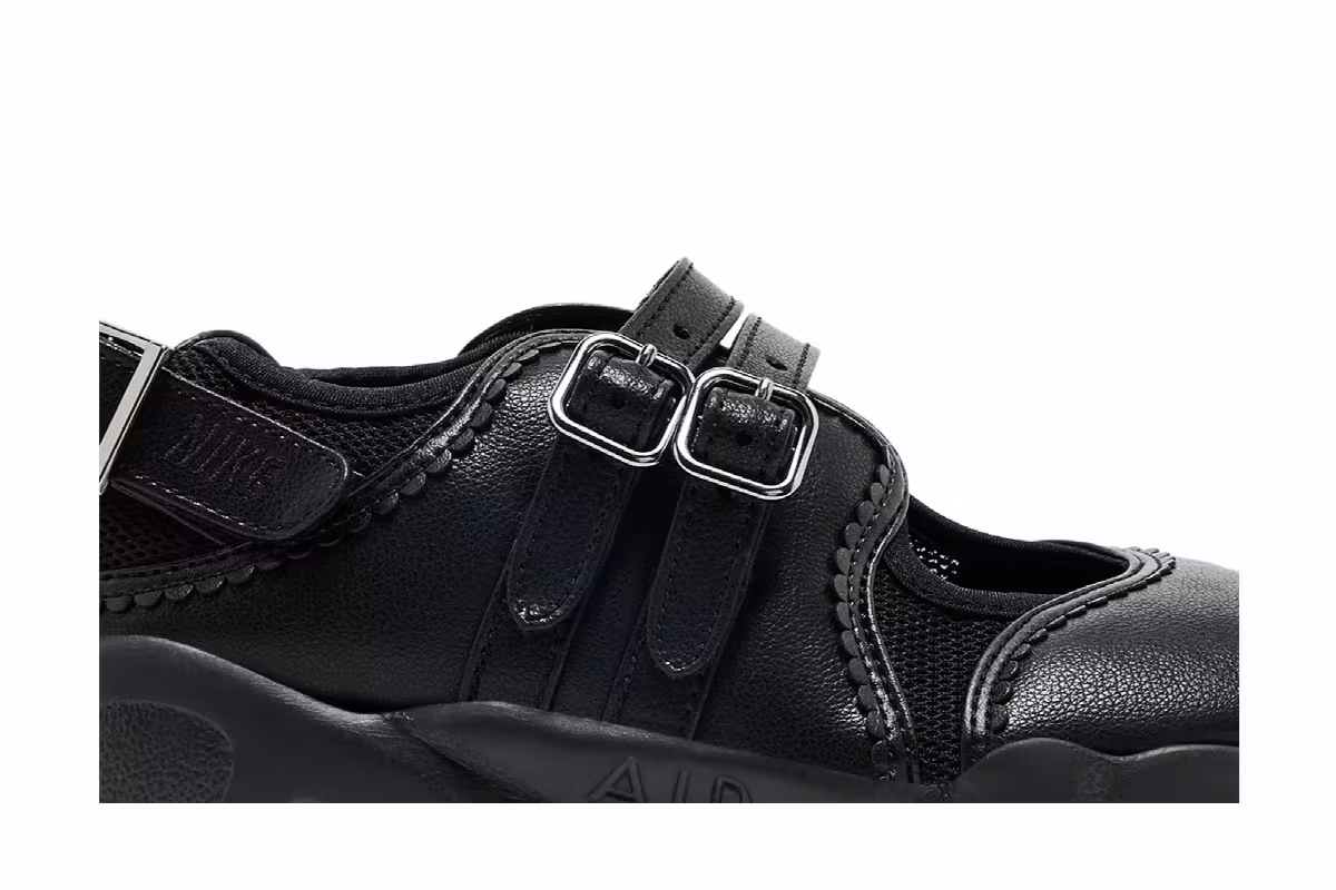 Nike Women's Air Rift Buckle Strap, view 3