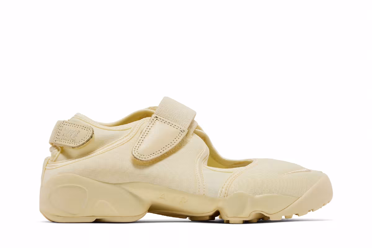 Nike Women's Air Rift Sunbleach, view 2