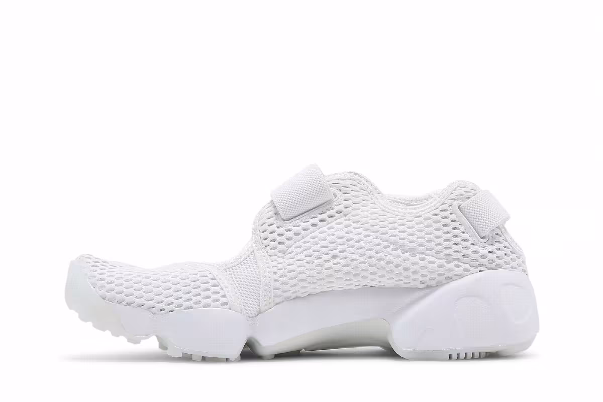 Nike Women's Air Rift Breathe Triple White, view 4
