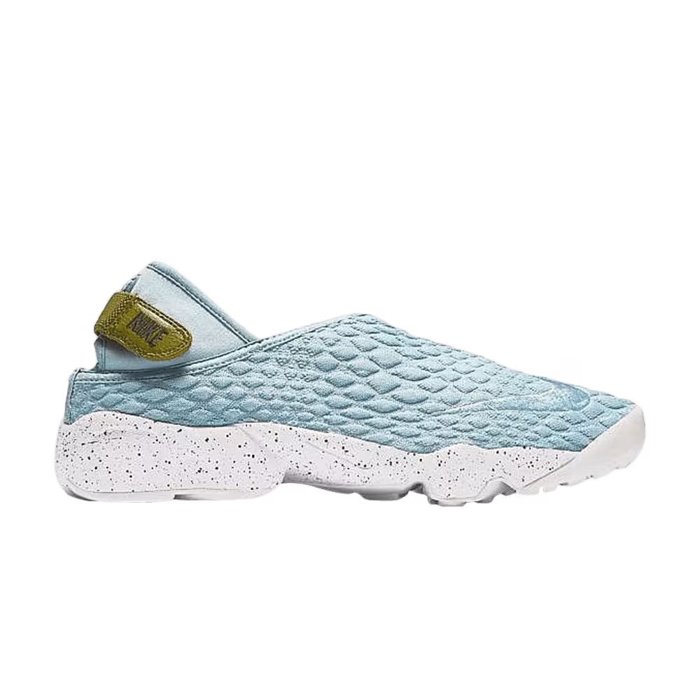 Nike Women's Rift Wrap SE Mica Blue