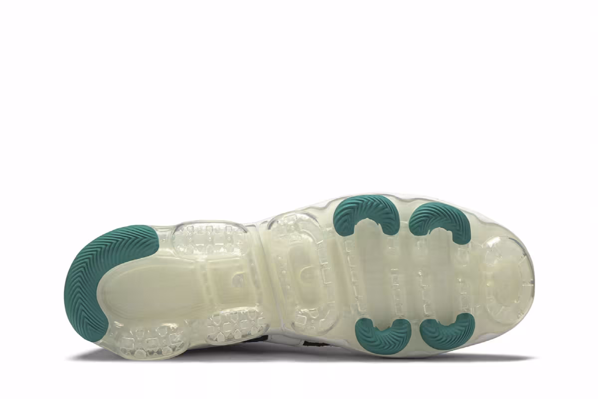 Nike Air VaporMax Gliese, view 5