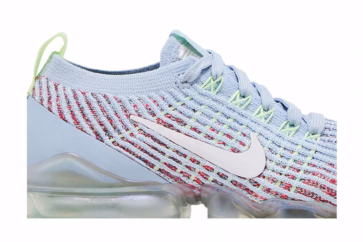 Nike Women's Air Vapormax Flyknit 3 Hydrogen Blue Volt, view 3