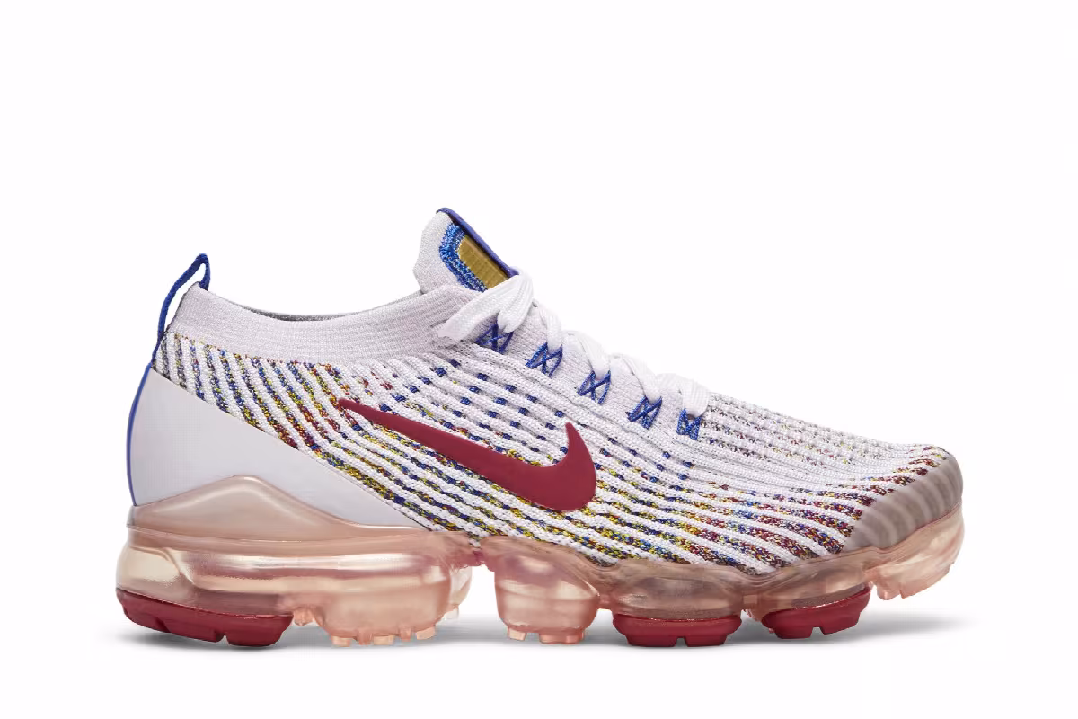 Nike Women's Air VaporMax Flyknit 3 Light Violet Noble Red, view 2