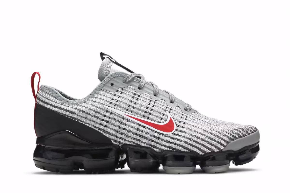 Nike Air VaporMax Flyknit 3 GS Particle Grey University Red, view 2