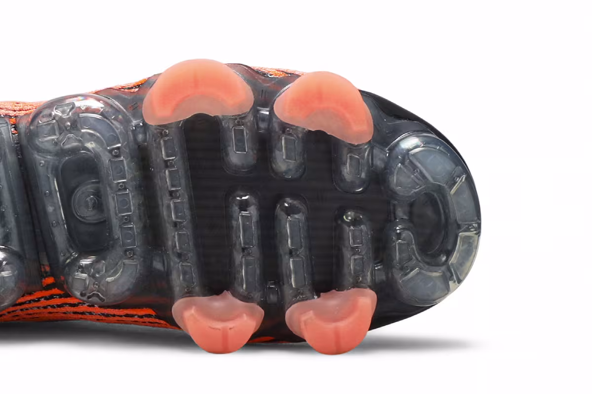 Nike Air VaporMax Flyknit 3 GS Bright Mango, view 6