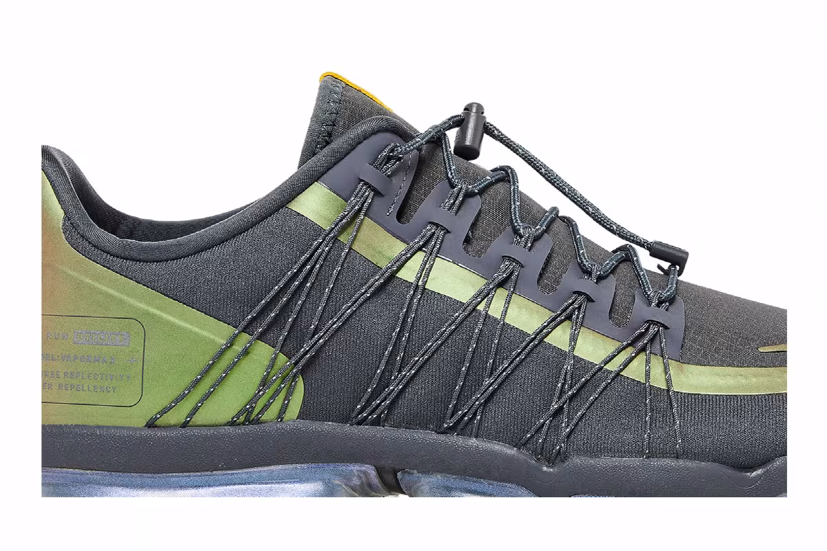 Nike Air VaporMax Utility Dark Grey Amarillo, view 3