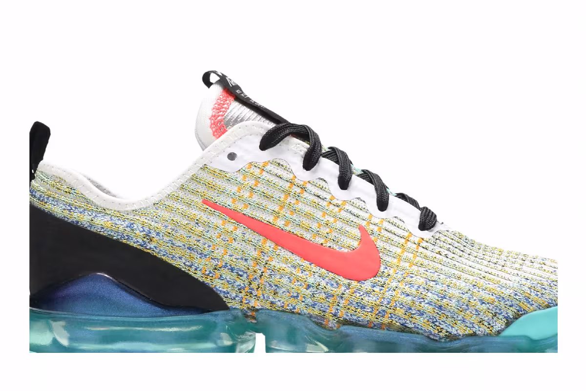 Nike Air VaporMax Flyknit 3 GS White Crimson Turqoise, view 3