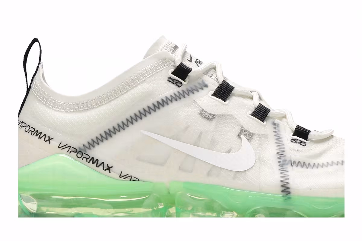 Nike Women's Air VaporMax 2019 Phantom Volt, view 3