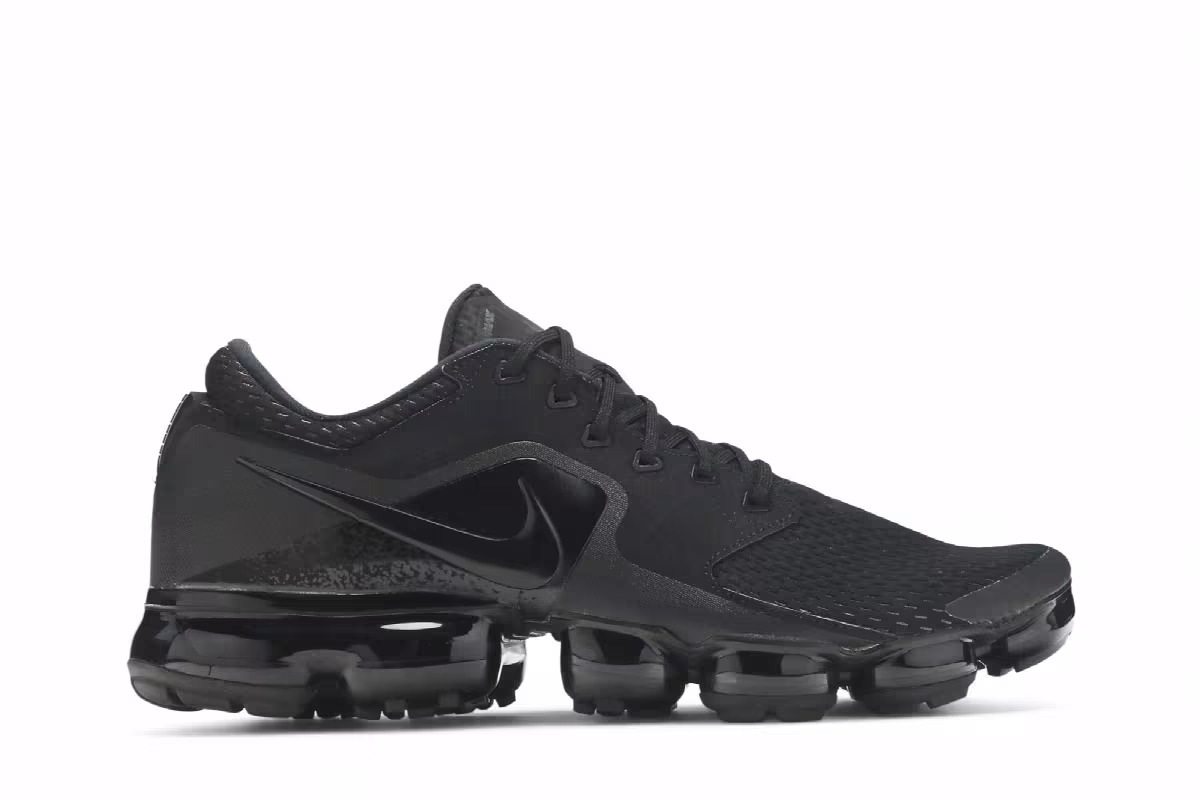 Nike Women's Air VaporMax CS Triple Black, view 2