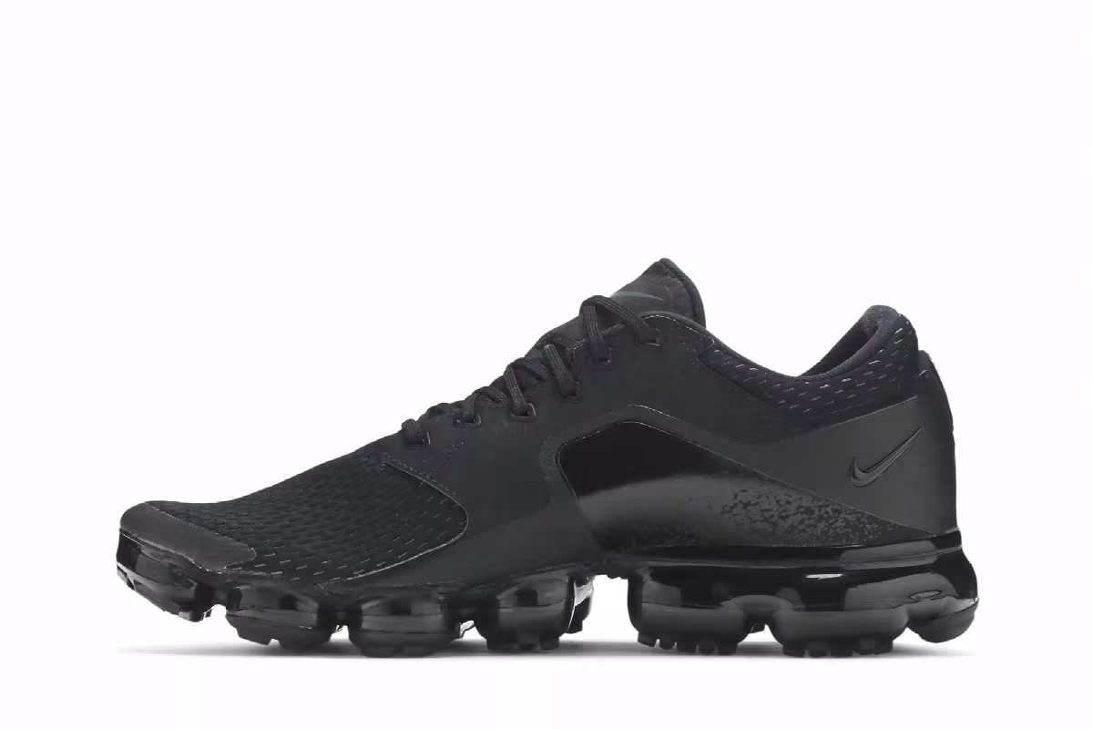 Nike Women's Air VaporMax CS Triple Black, view 4