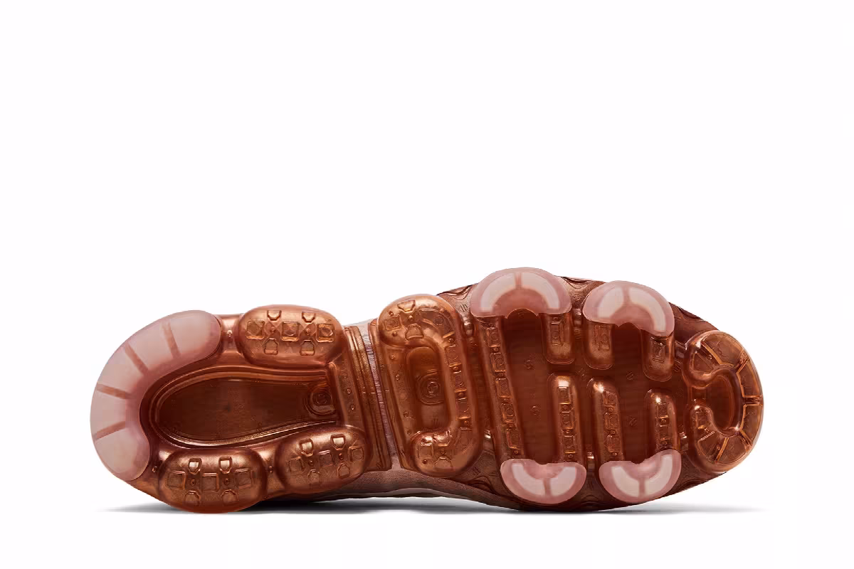 Nike Women's Air VaporMax 2019 Rose Gold, view 5