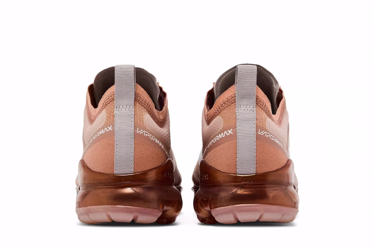 Nike Women's Air VaporMax 2019 Rose Gold, view 7