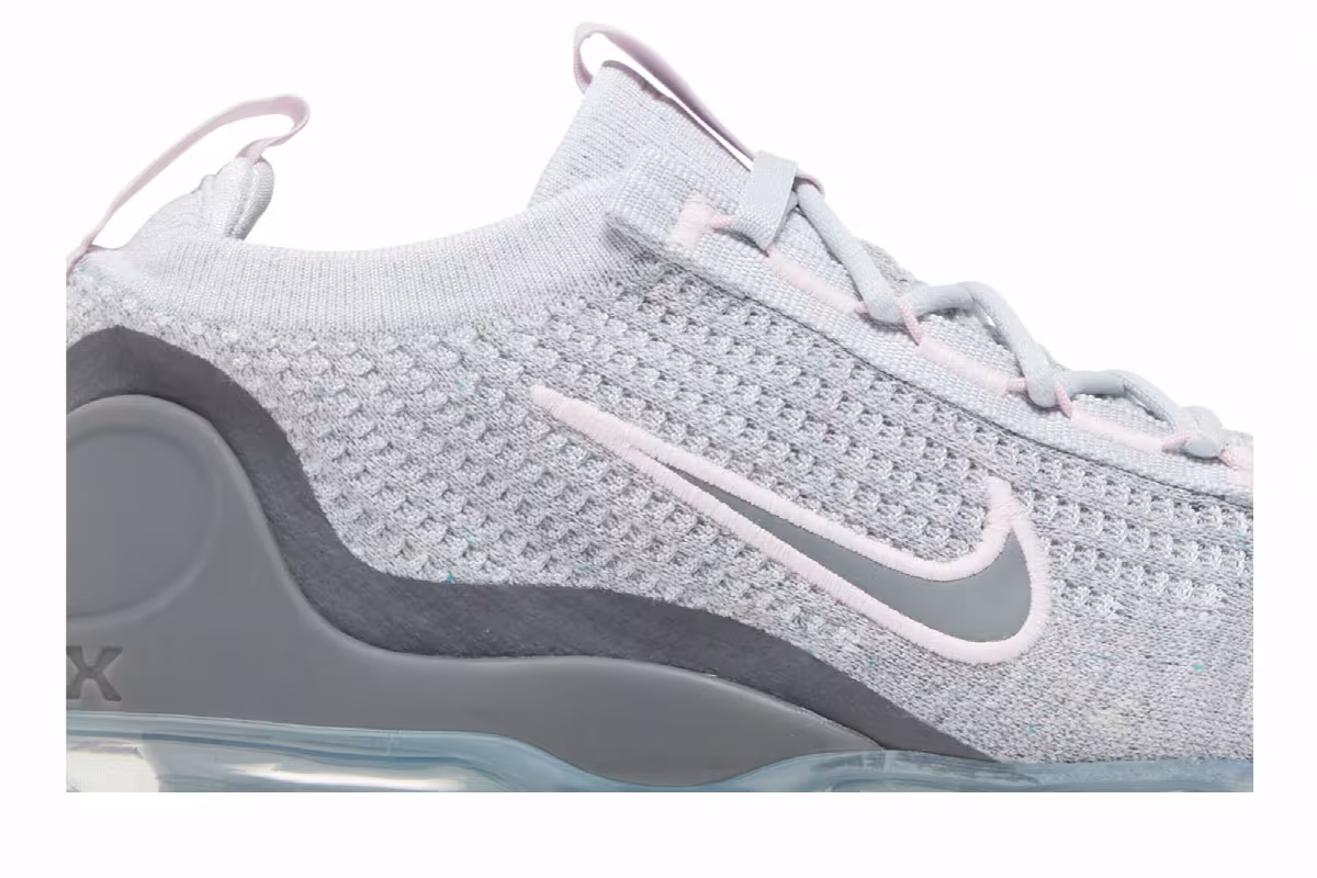 Nike Air VaporMax 2021 Flyknit GS Pure Platinum Pink Foam, view 3