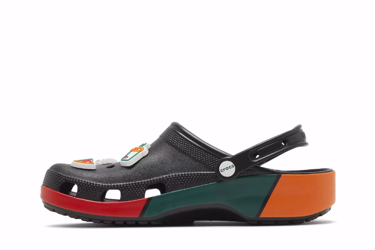 7-Eleven x Crocs Classic Clog Black, view 4