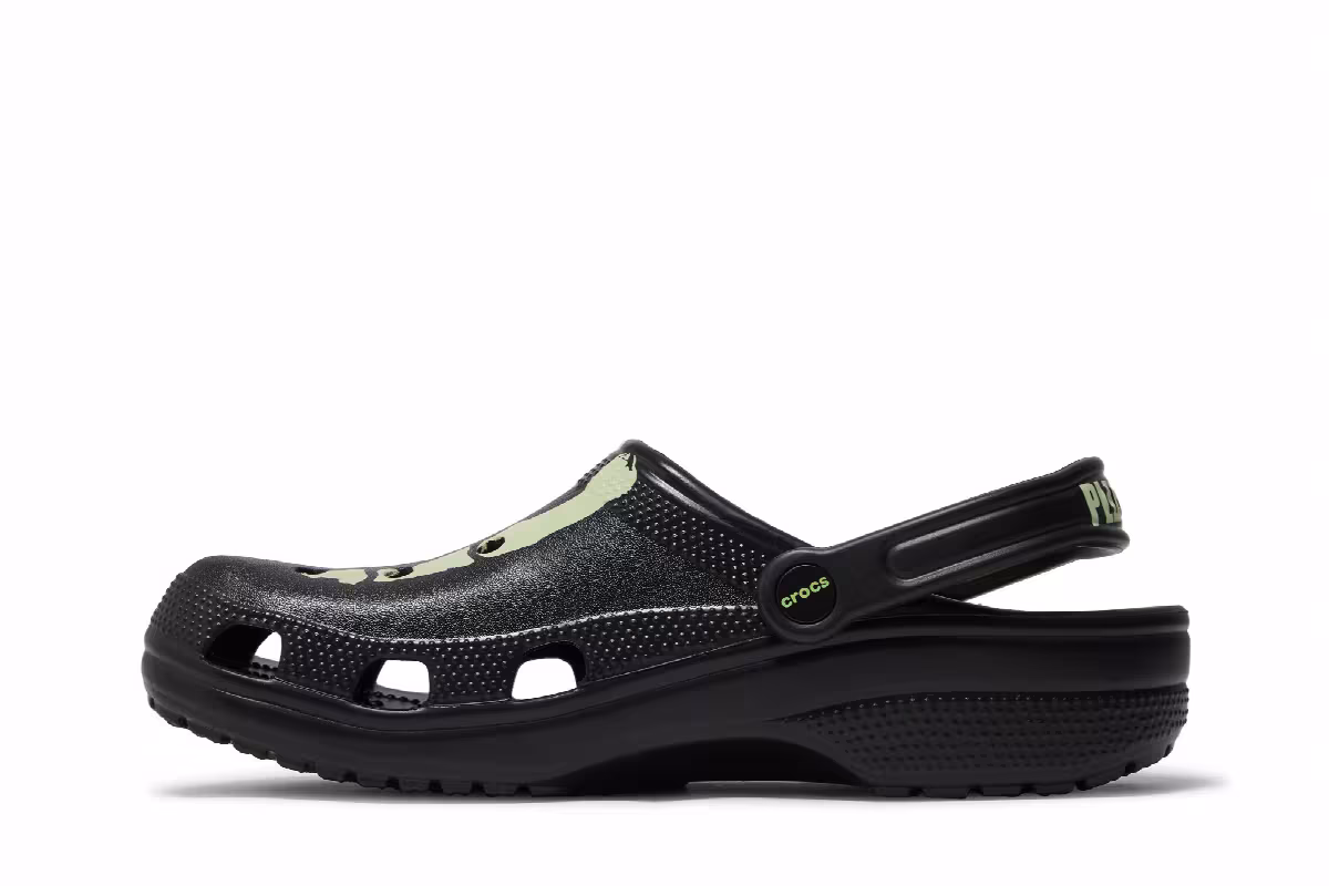 Pleasures x Crocs Classic Clog Skeleton - Glow in the Dark, view 4