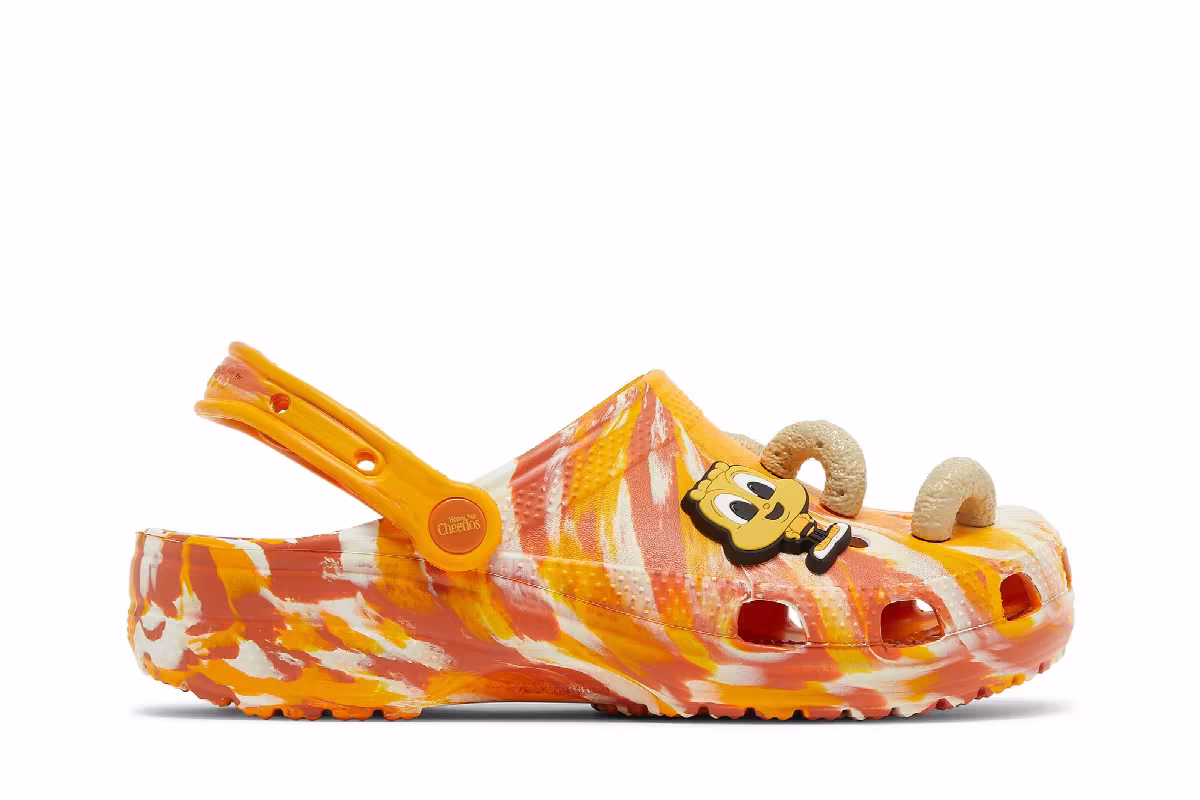 Honey Nut Cheerios x Crocs Classic Clog Rise N’ Style, view 2
