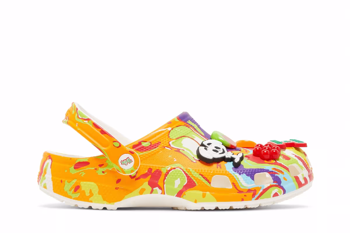 Trix x Crocs Classic Clog Rise N’ Style, view 2