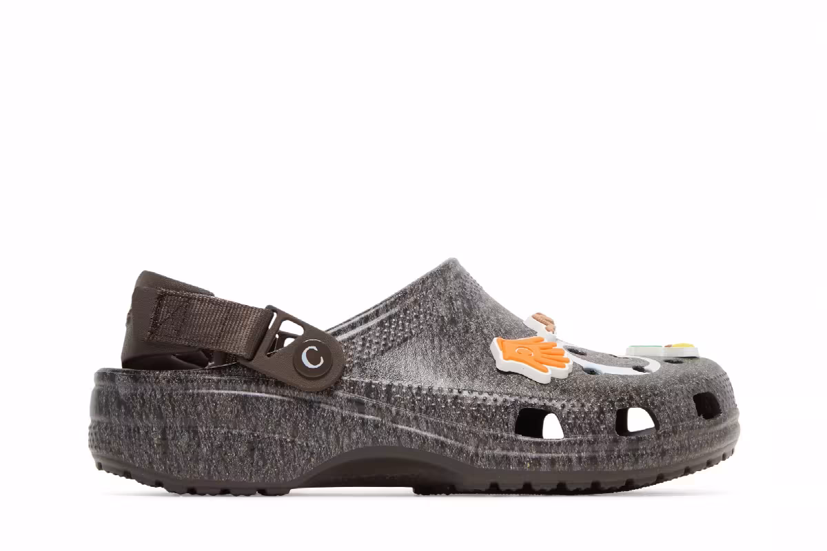 Anwar Carrots x Crocs Clog Soil - Espresso, view 2
