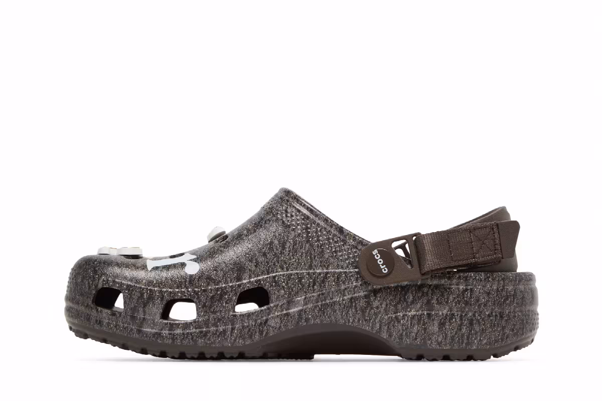Anwar Carrots x Crocs Clog Soil - Espresso, view 4