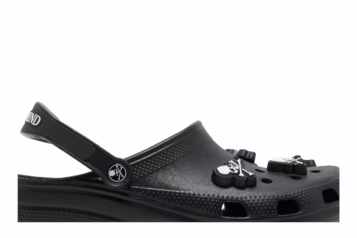 Mastermind x Crocs Classic Clog Black, view 3