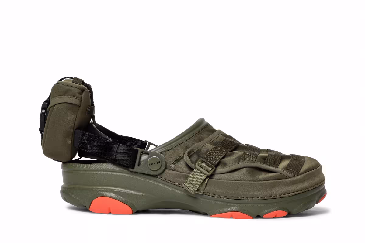 BEAMS x Crocs Classic All-Terrain Military Clog Army Green, view 2